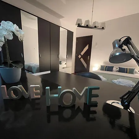 Fortress View דירה